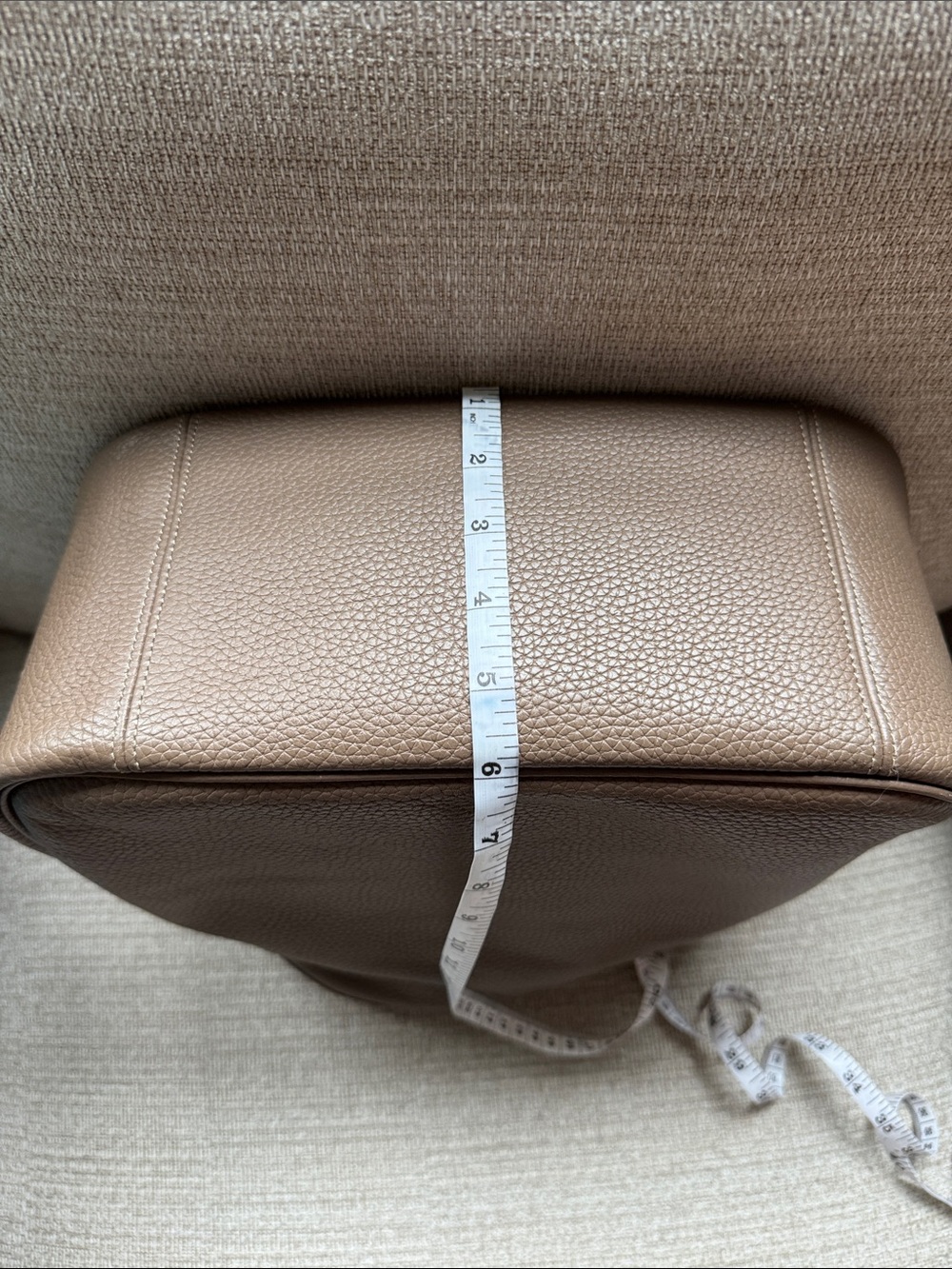 Coach Pebbled Leather Shoulder Bag in Taupe with Gold Hardware - Picture 13 of 13